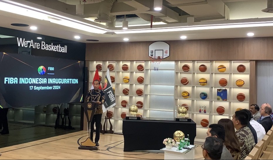 Presiden Jokowi Resmikan Kantor FIBA di Jakarta Bersama Erick Thohir dan Menteri Pemuda dan Olahraga Dito : Okezone Sports