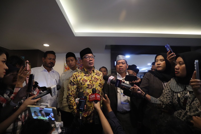 Struktur Tim RIDO Belum Diungkapkan, RK: Tanya ke Mas Ariza