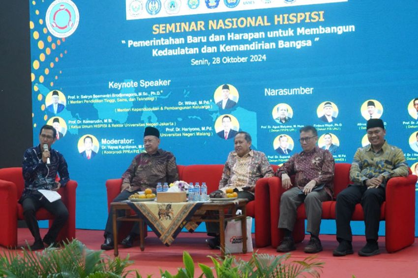 Upacara Penyambutan Pemerintahan Baru, FIS UNJ mengadakan Seminar Nasional HISPISI 2024